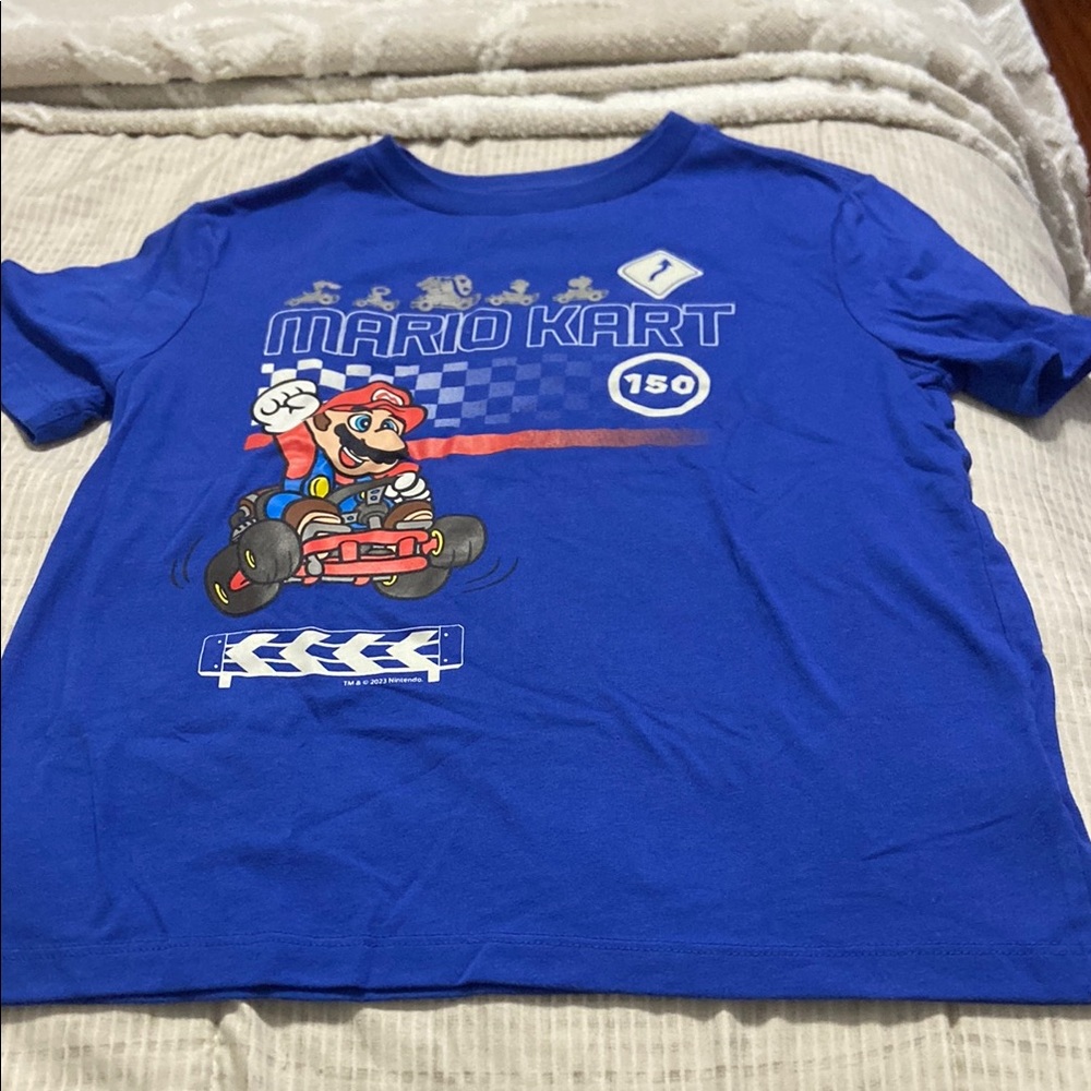 🟢10x$20 boys Old Navy Blue Short Sleeve Mario Kart Tee